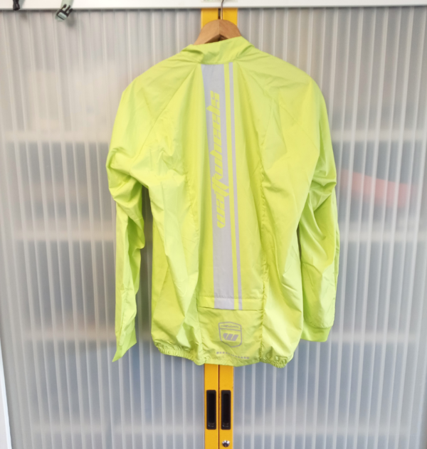 cycling jacket rear